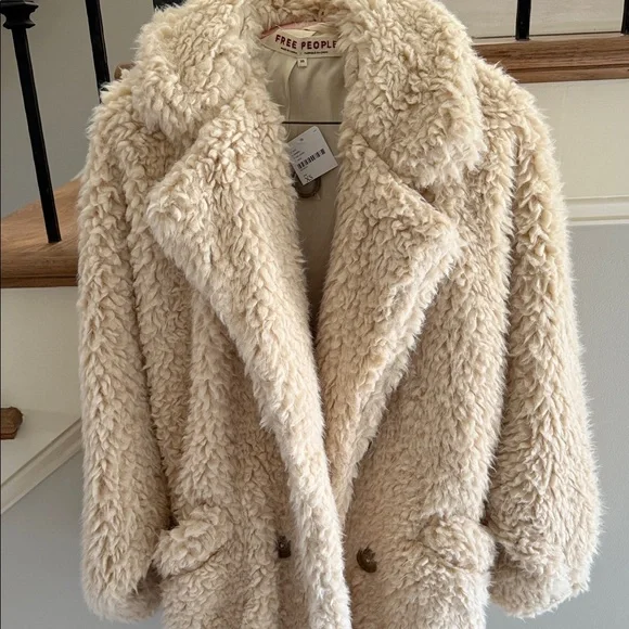 Brand New Free People Beige Teddy Jacket - Picture 1 of 5